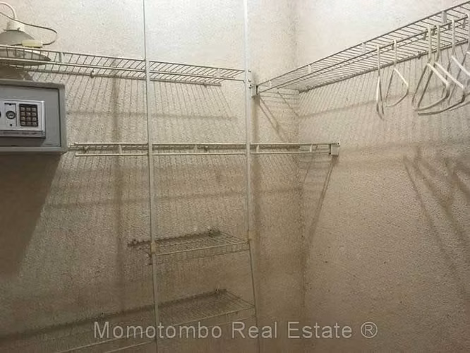 Apartamento amueblado en condominio Km 3 1/2 Carretera Sur - Imagen 9
