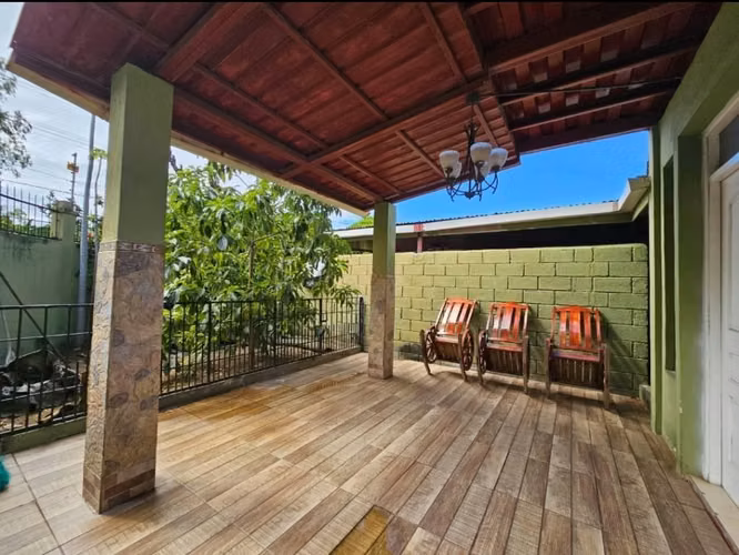 Vendo casa en lomas del valle carretera masaya - Imagen 10