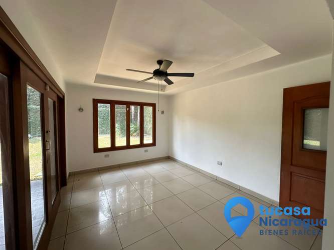Rento Casa Estilo Colonial Moderno – Contiguo al Colegio Lincoln - Imagen 14