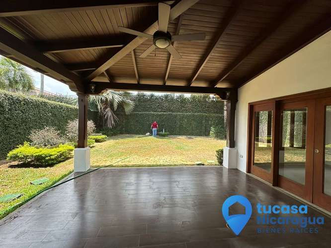 Rento Casa Estilo Colonial Moderno – Contiguo al Colegio Lincoln - Imagen 3