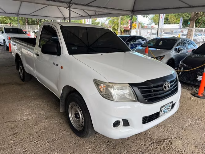 Toyota Hilux año 2012