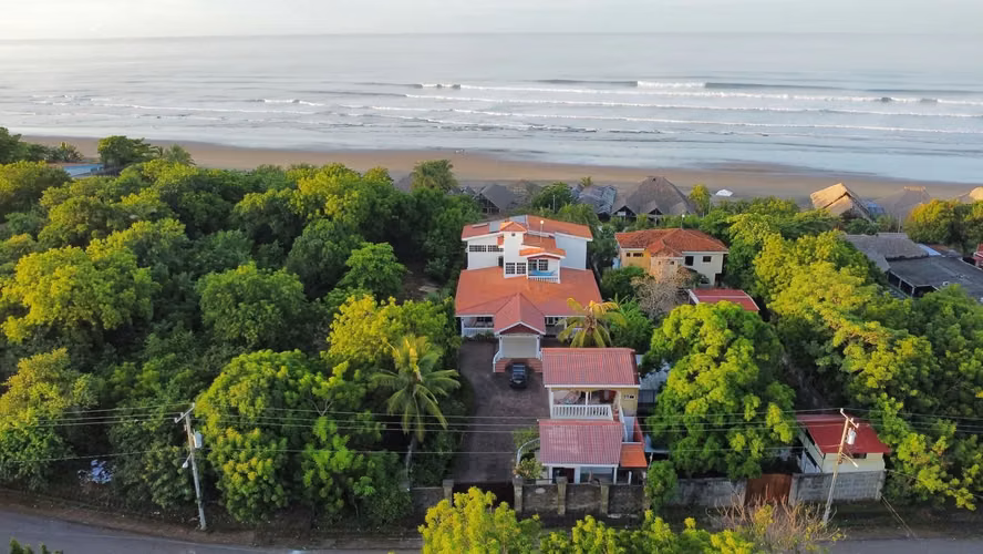 Eight Bedroom Beachfront Estate Mansion in Pochomil