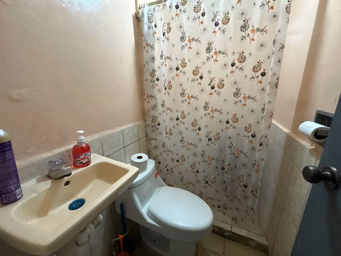 Se vende casa en la colonia 14 de septiembre