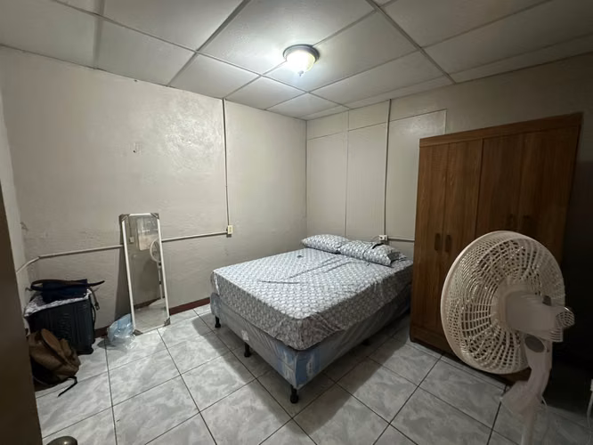 Se vende casa en la colonia 14 de septiembre