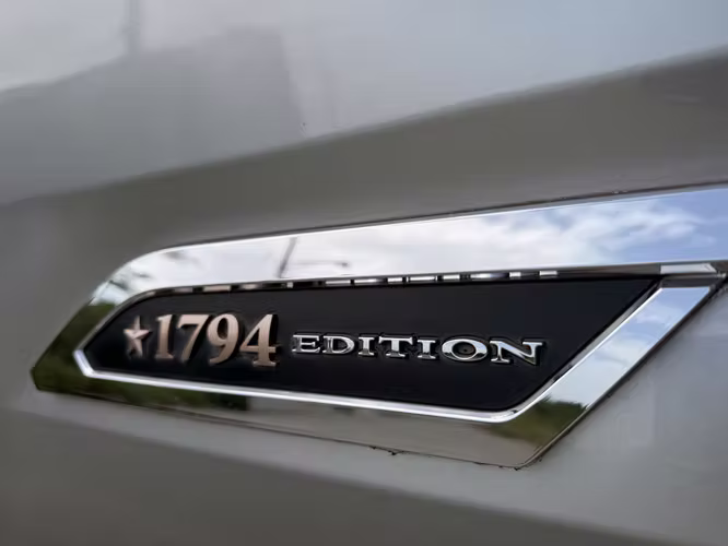 TOYOTA EDICIÓN 1794 TUNDRA - Imagen 5