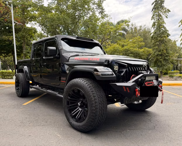 JEEP RUBICON GLADIATOR