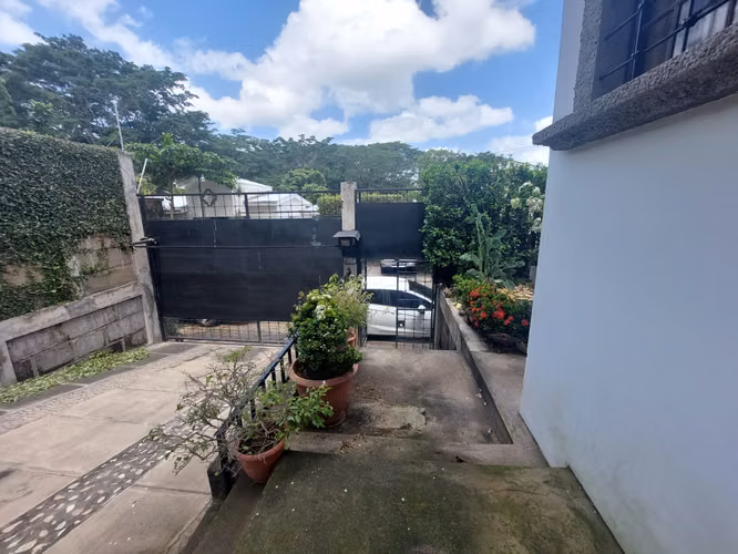 Linda casa en venta ubicada en Las Colinas
