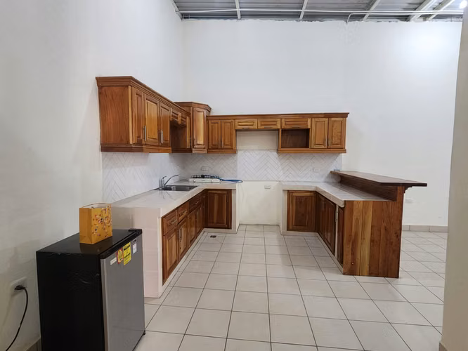 VILLA MIGUEL GUTIERREZ. BONITA CASA EN VENTA. - Imagen 7