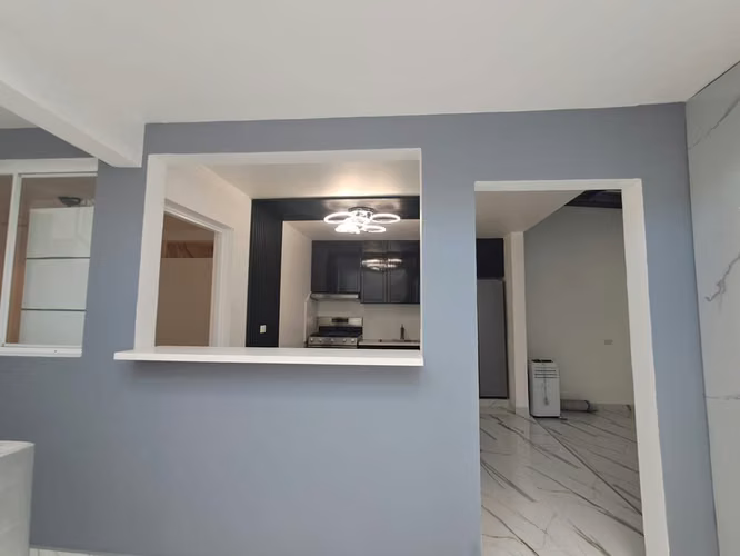 Vendo moderna casa en Las Delicias. LR