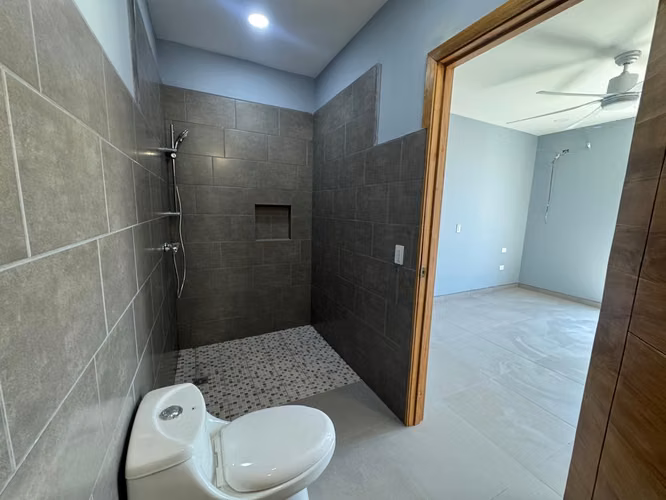 Apartamentos de 2 Habitaciones con Vista al Mar, Playa Remanso - Imagen 10