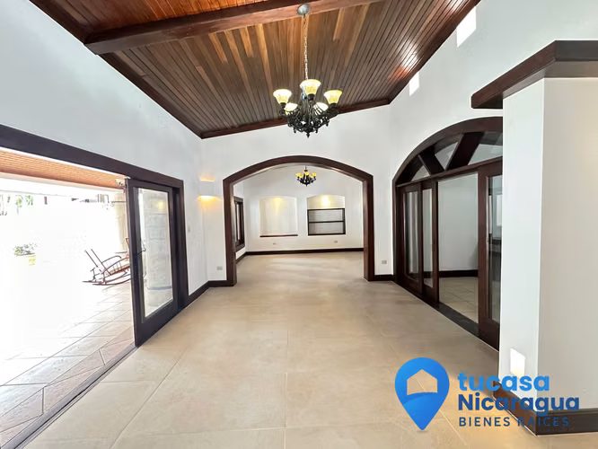 Rento Casa de Lujo en Santo Domingo con piscina - Imagen 12