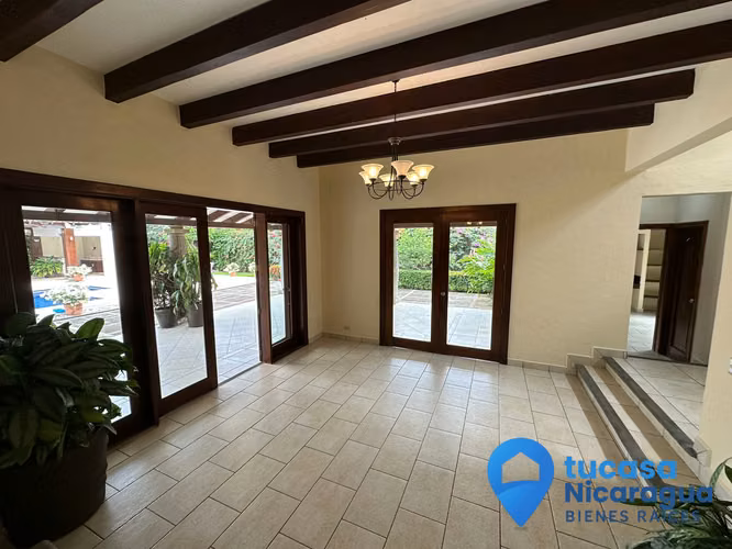 Rento casa con piscina en Santo Domingo Managua - Imagen 6