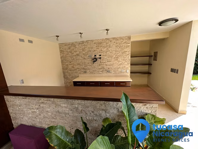 Rento casa con piscina en Santo Domingo Managua - Imagen 18