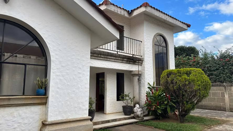 Venta km 11 carretera a Masaya residencial Las Padreras - Imagen 6
