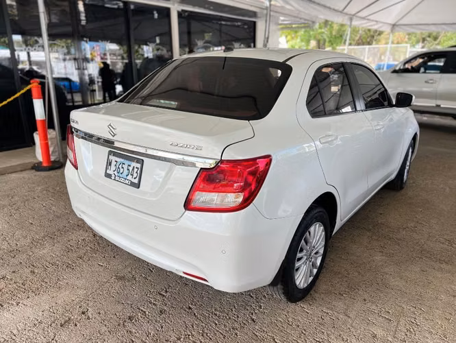 Suzuki Dzire año 2023