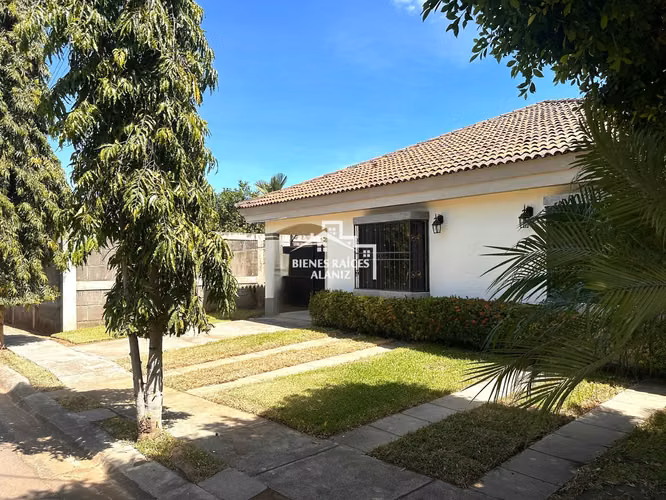 VENTA de CASA en Residencial EXCLUSIVO EN SANTO DOMINGO - Imagen 5