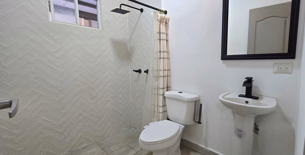 Casa en venta en residencial la floresta