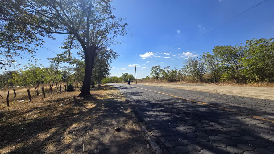 YA-Vendo terreno con amplio frente a carretera en Villa El Carmen - Imagen 6
