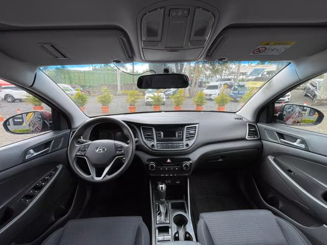 HYUNDAI TUCSON 2017 AUTOMÁTICA ASIENTOS DE TELA - Imagen 4