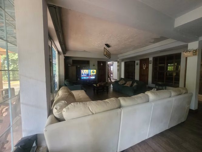 Venta de Hermosa Quinta – Las Jagüitas, Managua