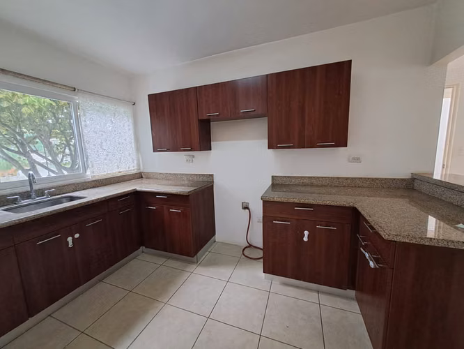 RENTA DE CASA en  RESIDENCIAL  DE LAS COLINAS - Imagen 2