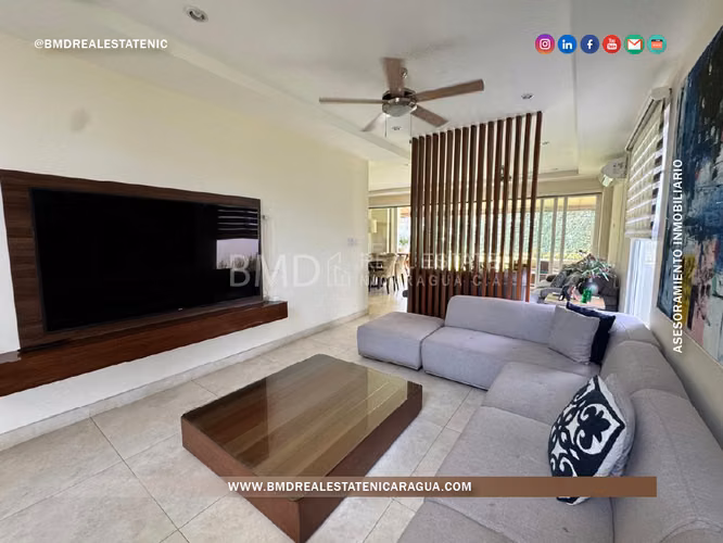 Compra elegancia en esta hermosa casa de dos pisos en Villa Fontana Sur, NG