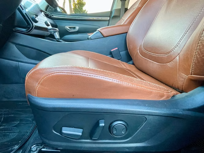 HYUNDAI TUCSON 2022 AUTOMÁTICA/CUERO
