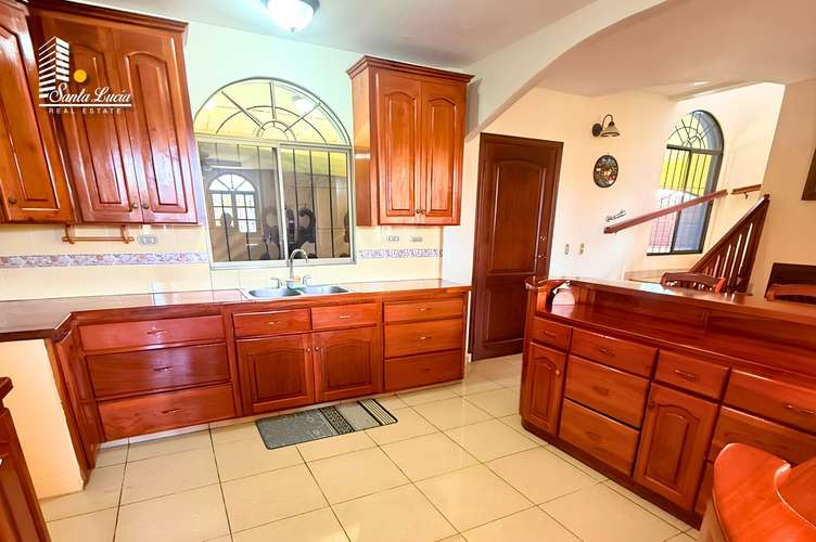 Espectacular Propiedad en VENTA en Granada  - LL