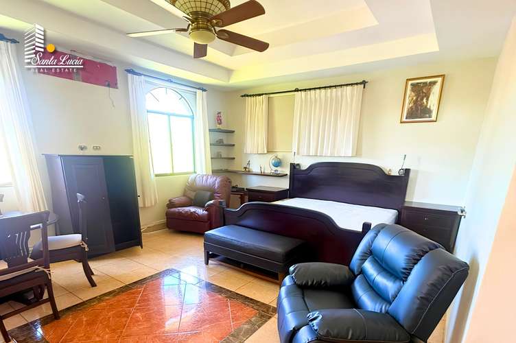 Espectacular Propiedad en VENTA en Granada  - LL