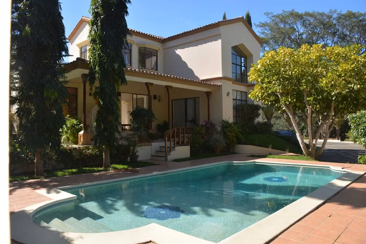 Residencia de Lujo en Carretera Sur |Piscina, Terrazas y Espacios Amplios |Precio U$570,000 dólares - Imagen 3