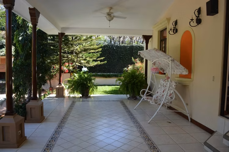 Residencia de Lujo en Carretera Sur |Piscina, Terrazas y Espacios Amplios |Precio U$570,000 dólares - Imagen 5