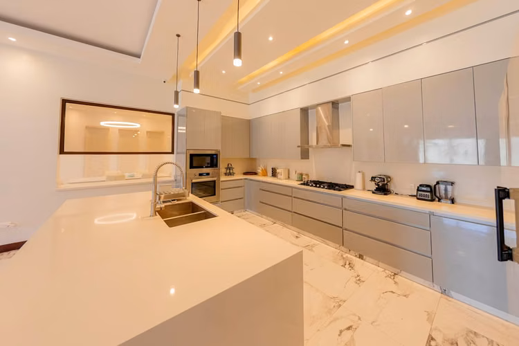 RENTA | Donde el Lujo Vive – Villa Fontana Sur | 4 Suites + Terraza Espectacular | - Imagen 7