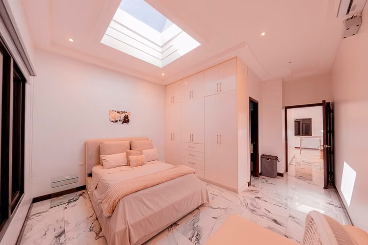 RENTA | Donde el Lujo Vive – Villa Fontana Sur | 4 Suites + Terraza Espectacular | - Imagen 19