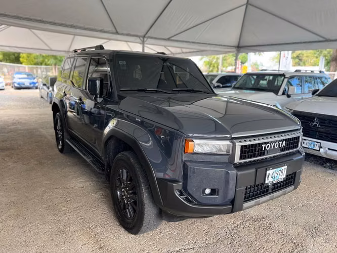 Toyota Prado año 2025