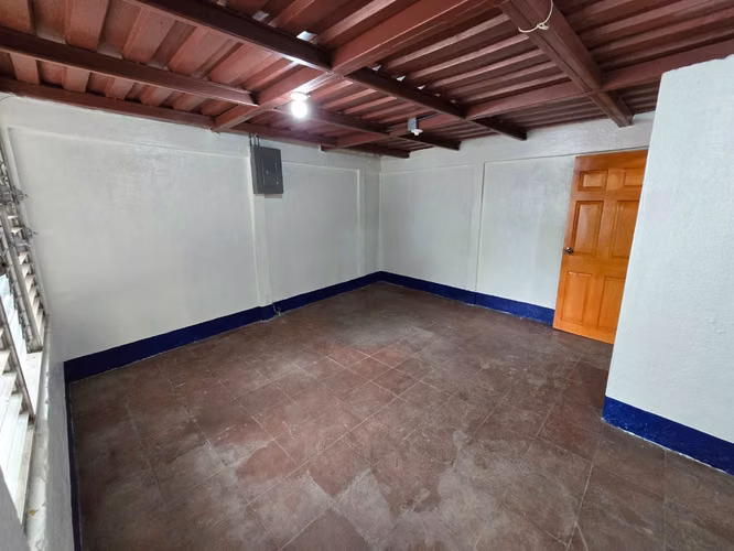 Venta de Bodega ubicada por Rotonda Gueguense