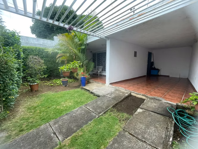 SE VENDE CASA EN BOLONIA EN CALLE PRINCIPAL -SB - Imagen 3