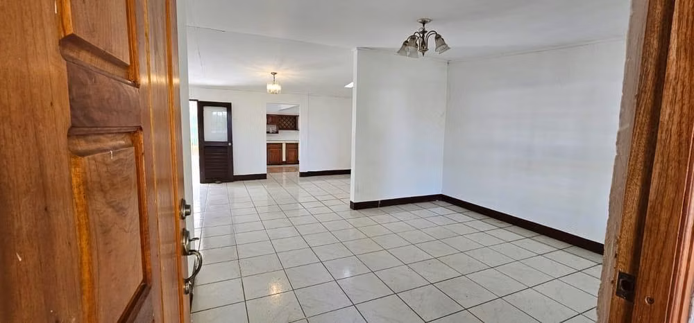 RENTA EN LINDA VISTA / U$850
