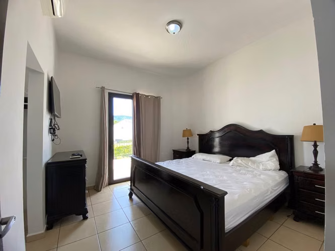 EJ-Vendo casa en Carretera Masaya km 13