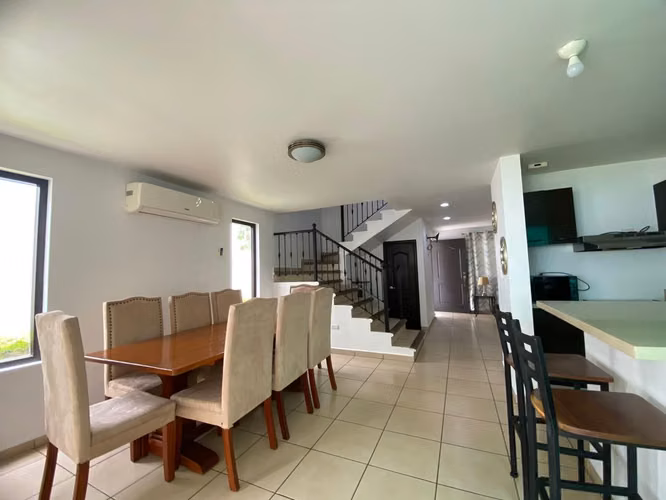 EJ-Vendo casa en Carretera Masaya km 13