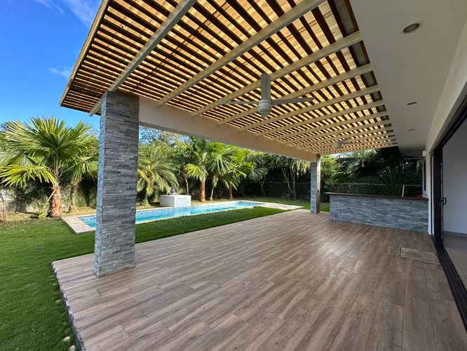Residencia Premium en Venta – Santo Domingo