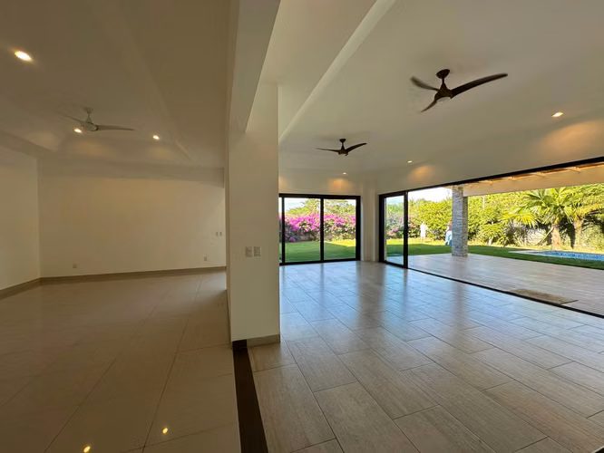 Residencia Premium en Venta – Santo Domingo