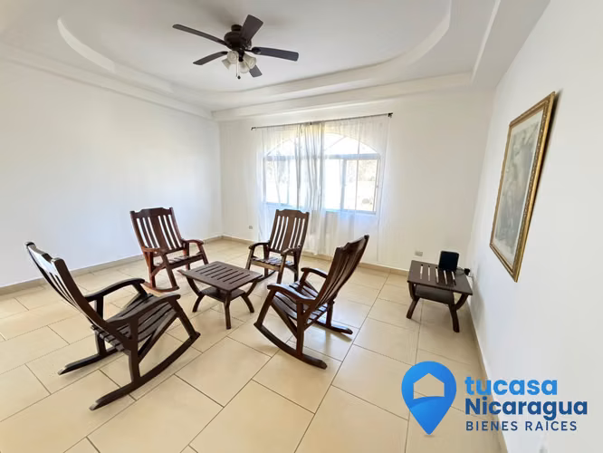 Rento Casa Amueblada en Santo Domingo – 5 Habitaciones | Piscina Privada | Finos Acabados
