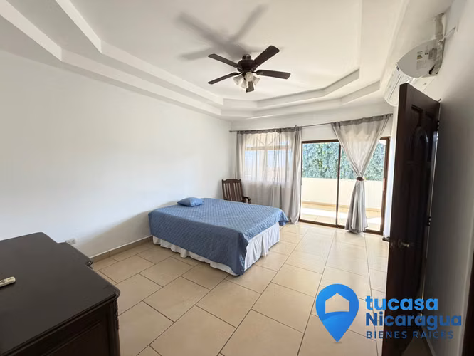 Rento Casa Amueblada en Santo Domingo – 5 Habitaciones | Piscina Privada | Finos Acabados