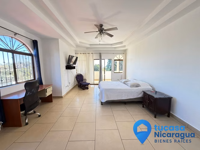Rento Casa Amueblada en Santo Domingo – 5 Habitaciones | Piscina Privada | Finos Acabados