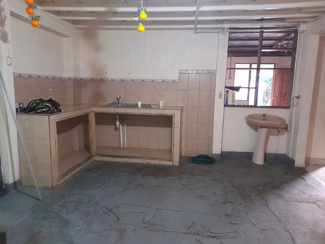 AP-Vendo casa en Colonia Morazan