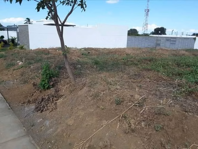 En venta terreno en zona exclusiva en Santo Domingo