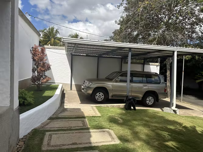 Venta / Renta hermosa casa en Altos de Santo Domingo 0511