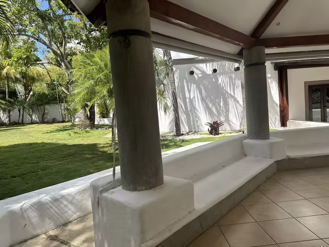 Venta / Renta hermosa casa en Altos de Santo Domingo 0511