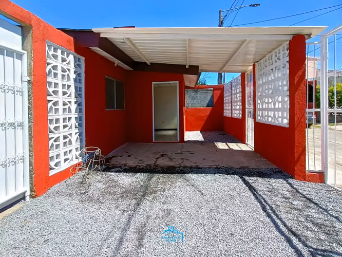 VENTA DE CASA EN RESIDENCIAL SAN LUCAS EN LAS COLINAS - Imagen 3