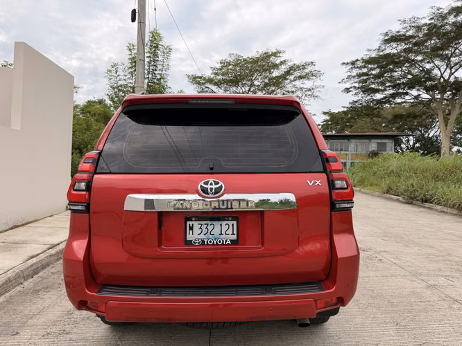 TOYOTA PRADO VX 
